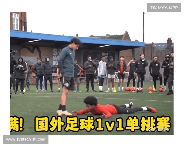 王曼昱退赛后现身队医陪伴 未来去向引发广泛关注 王曼昱退赛后现身队医陪伴 未来去向引发广泛关注